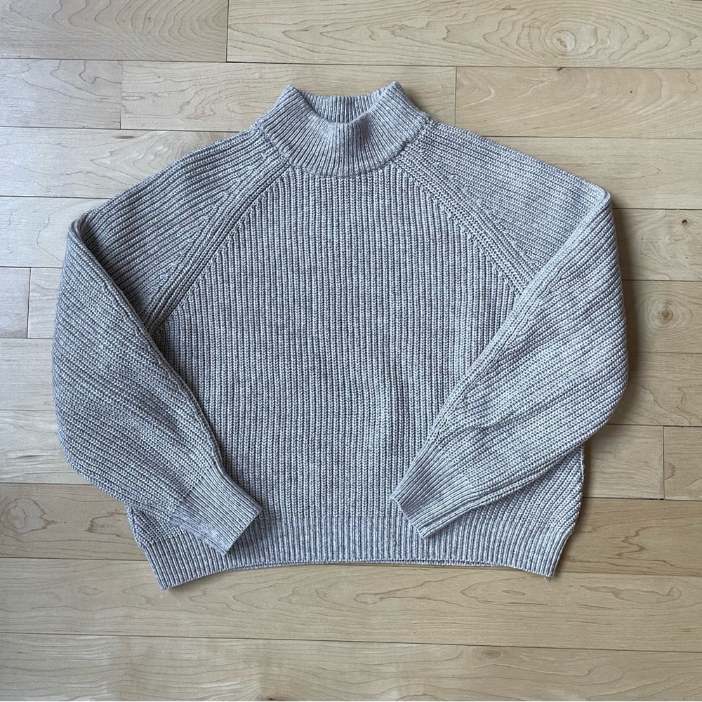 XS - Beige sweater from H&M